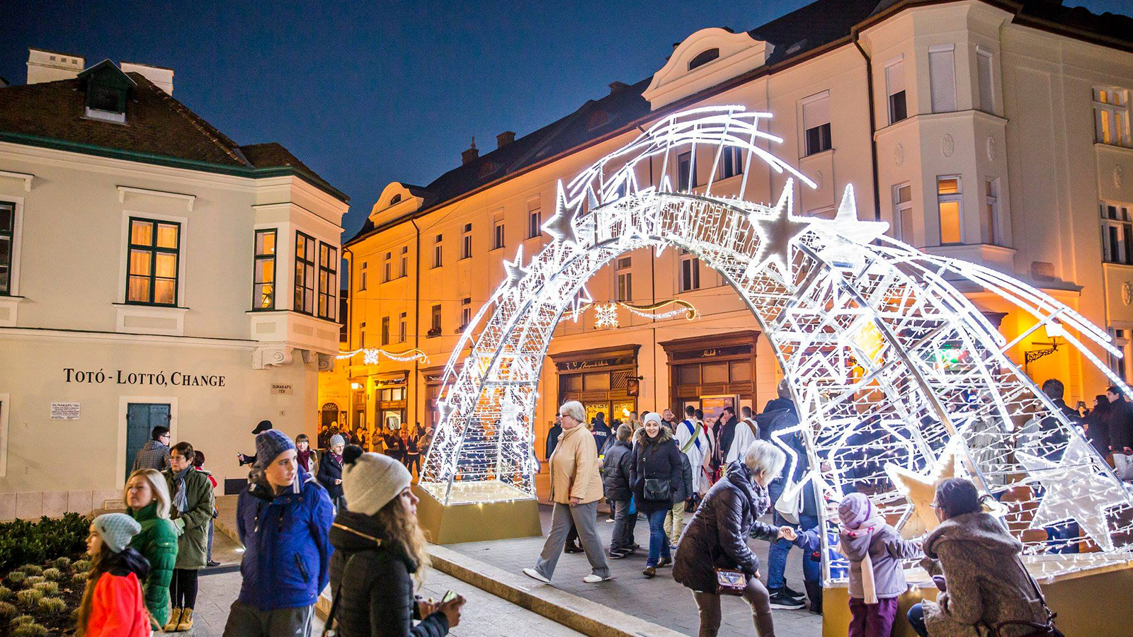 Winter-Festival und Adventsmarkt 2022, Győr