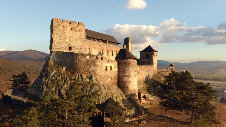 Eine der schönsten Burgen des Zemplén-Gebirges - Burg Boldogkő