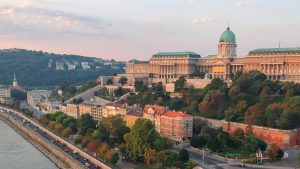 Der Südflügel des Budaer Burgpalastes wird von 4,6 Milliarden Forint ausgebaut