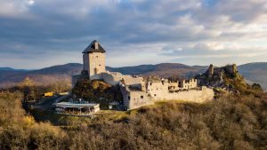 In Burg Regéc beginnt eine Entwicklung von 600 Millionen Forint