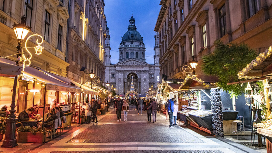 Der Adventsmarkt Advent Basilika wurde zum besten Weihnachtsmarkt Europas gewählt