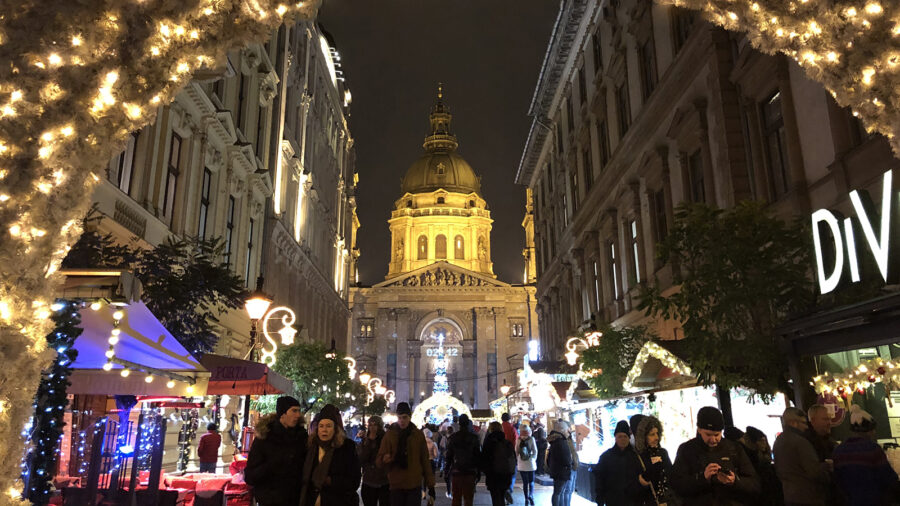 Adventsbasilika - Advent bei der Basilika 2023, Budapest