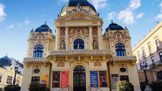 Nationaltheater Pécs